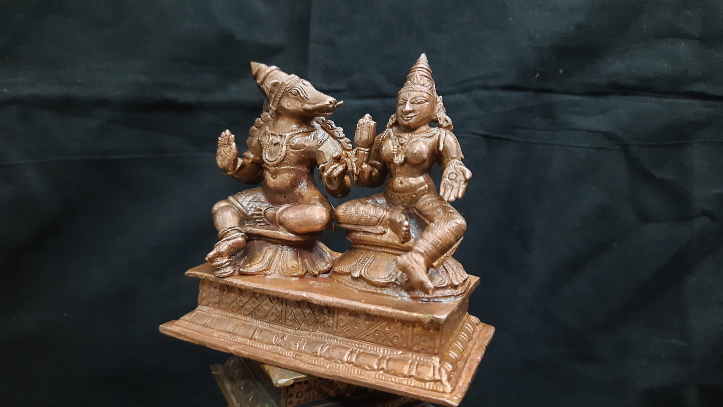 Bhoo Varaghar and  Lakshmi 3.3 inches